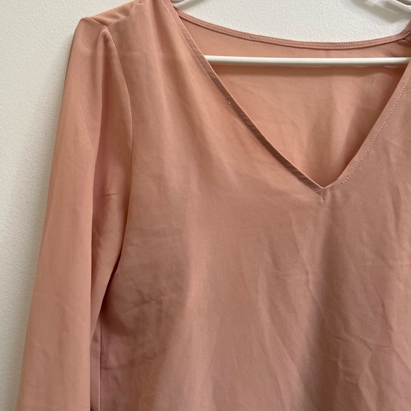 Forever 21 Lined Chiffon Blouse - Picture 2 of 5